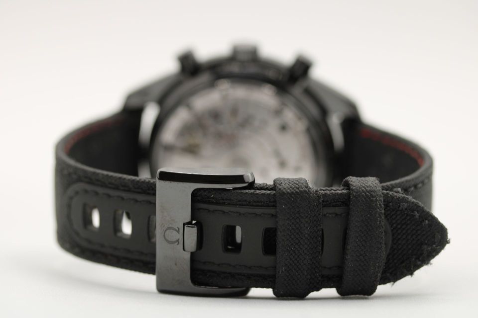 Omega Speedmaster Dark Side of the Moon 311.92.44.51.01.003 Image 3